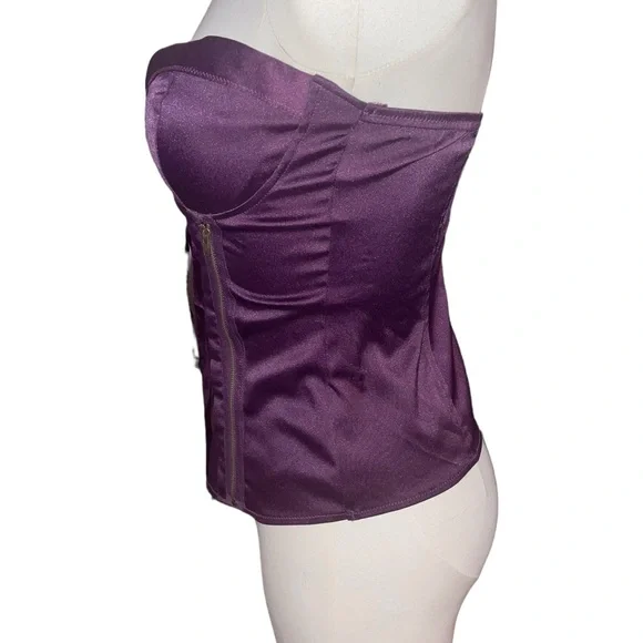 Charlotte Russe new corset - Picture 2 of 6